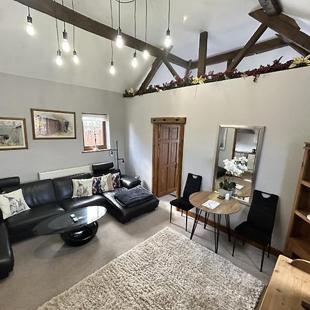 Holmleigh Annexe Lägenhet Tamworth Exteriör bild